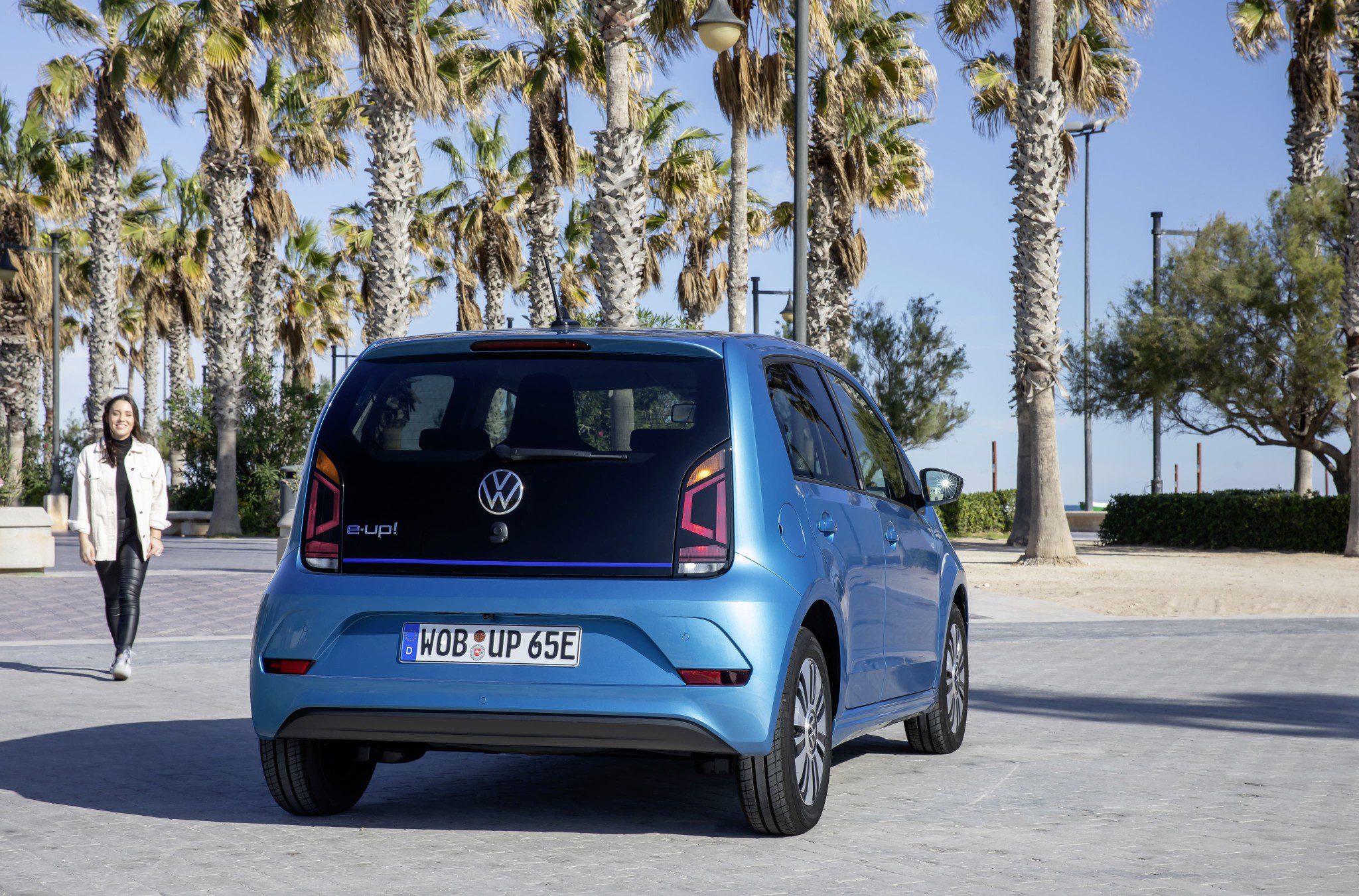 volkswagen E-UP medidas