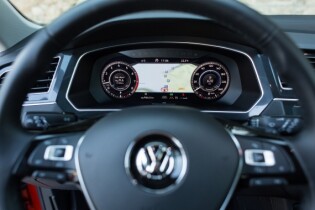 Volkswagen Tiguan allspace control