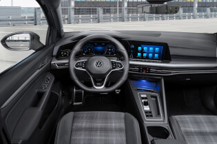 Volkswagen Golf GTD interior